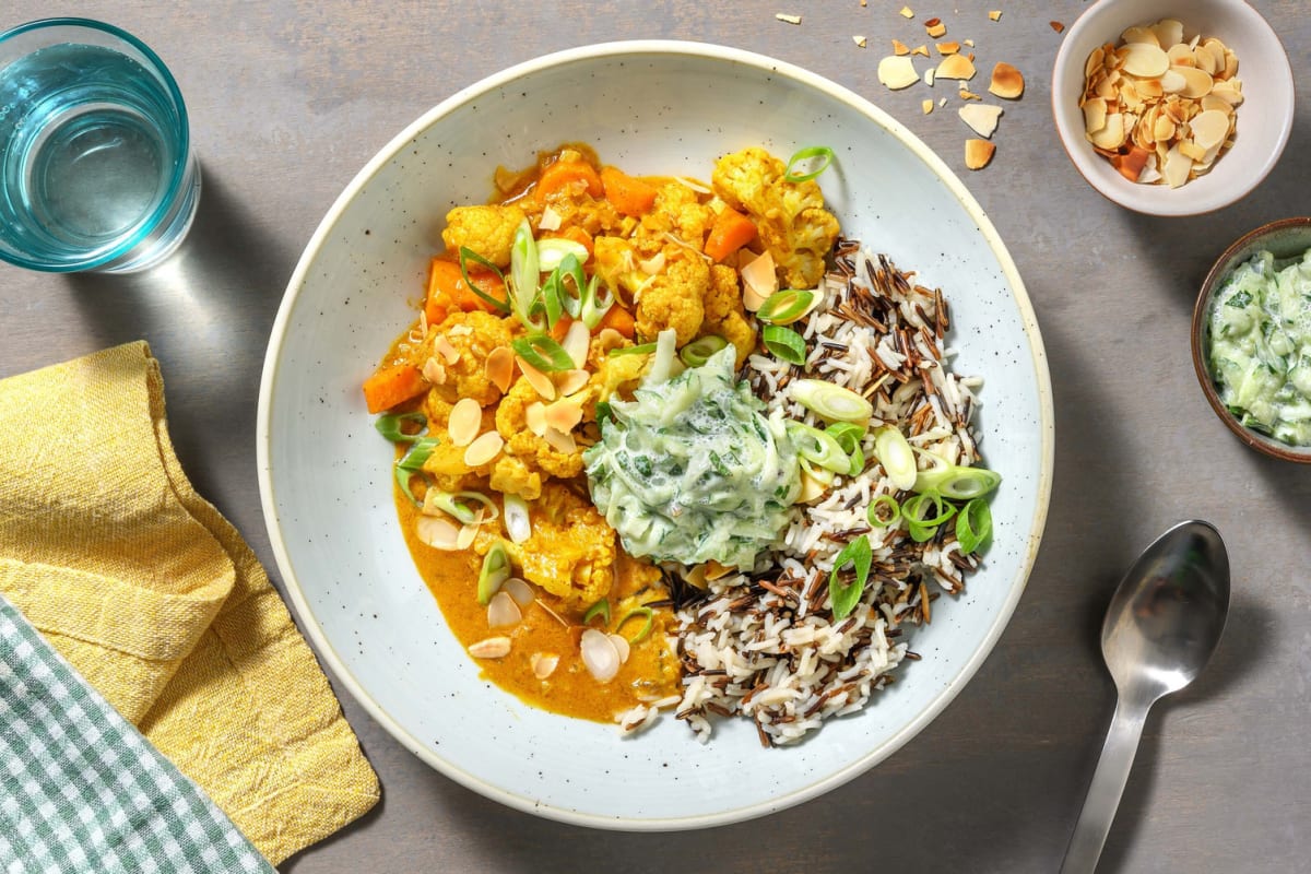 Kokos-Tikka-Masala mit Blumenkohl und Mandeln