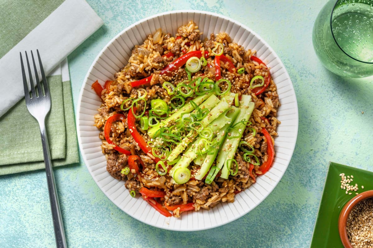 Koreanische Bulgogi Bowl mit Rinderhackfleisch