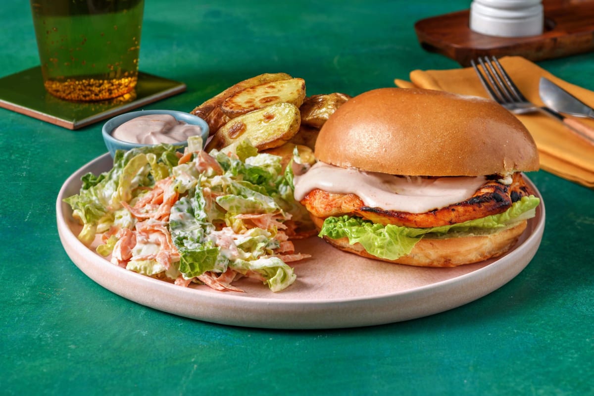 Buffalo Chicken Burger mit Karotten-Slaw