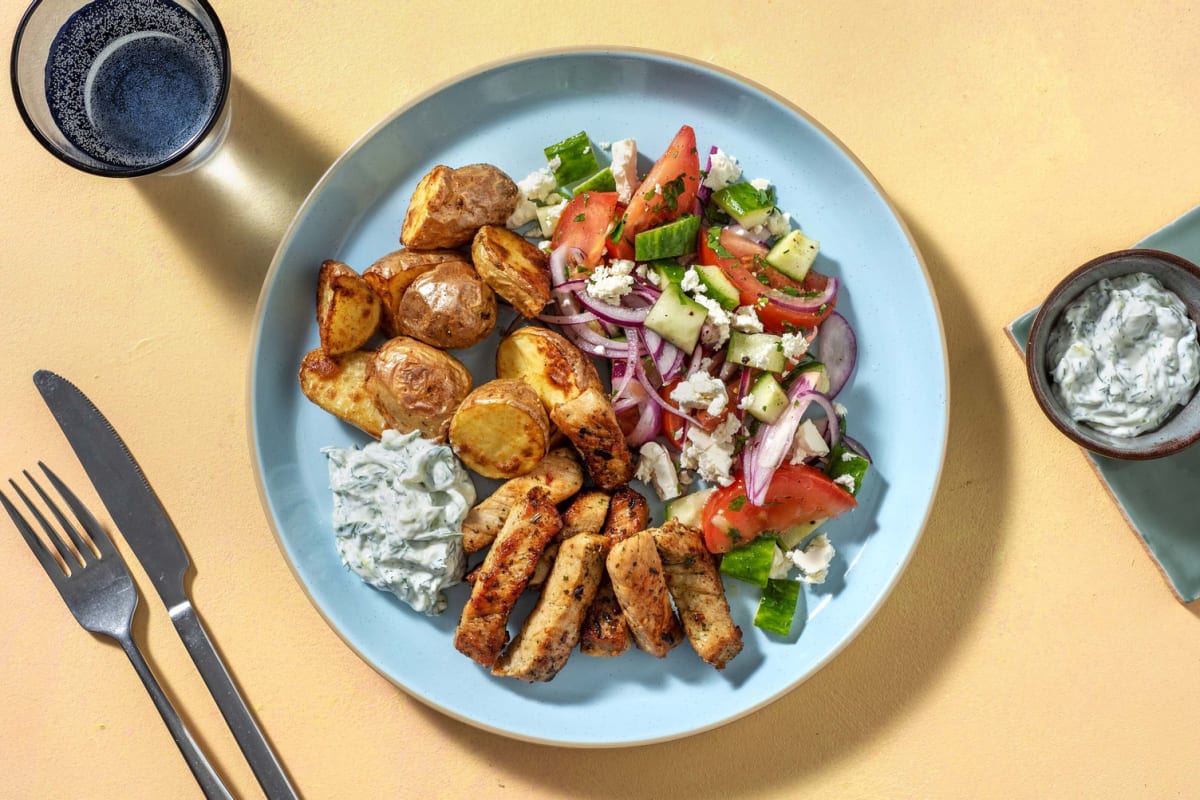 Gyros mit griechischem Salat & Joghurt-Dill-Dip