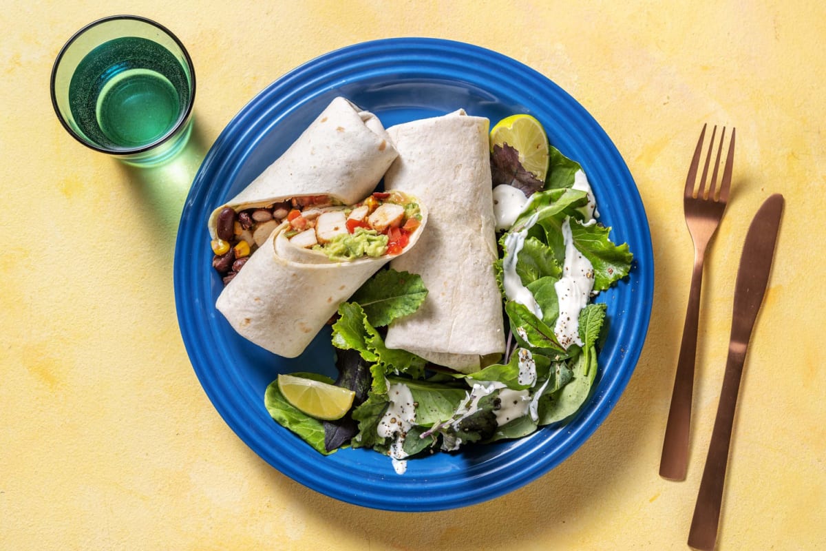 Burritos mit Hähnchen, Guacamole & Bohnen