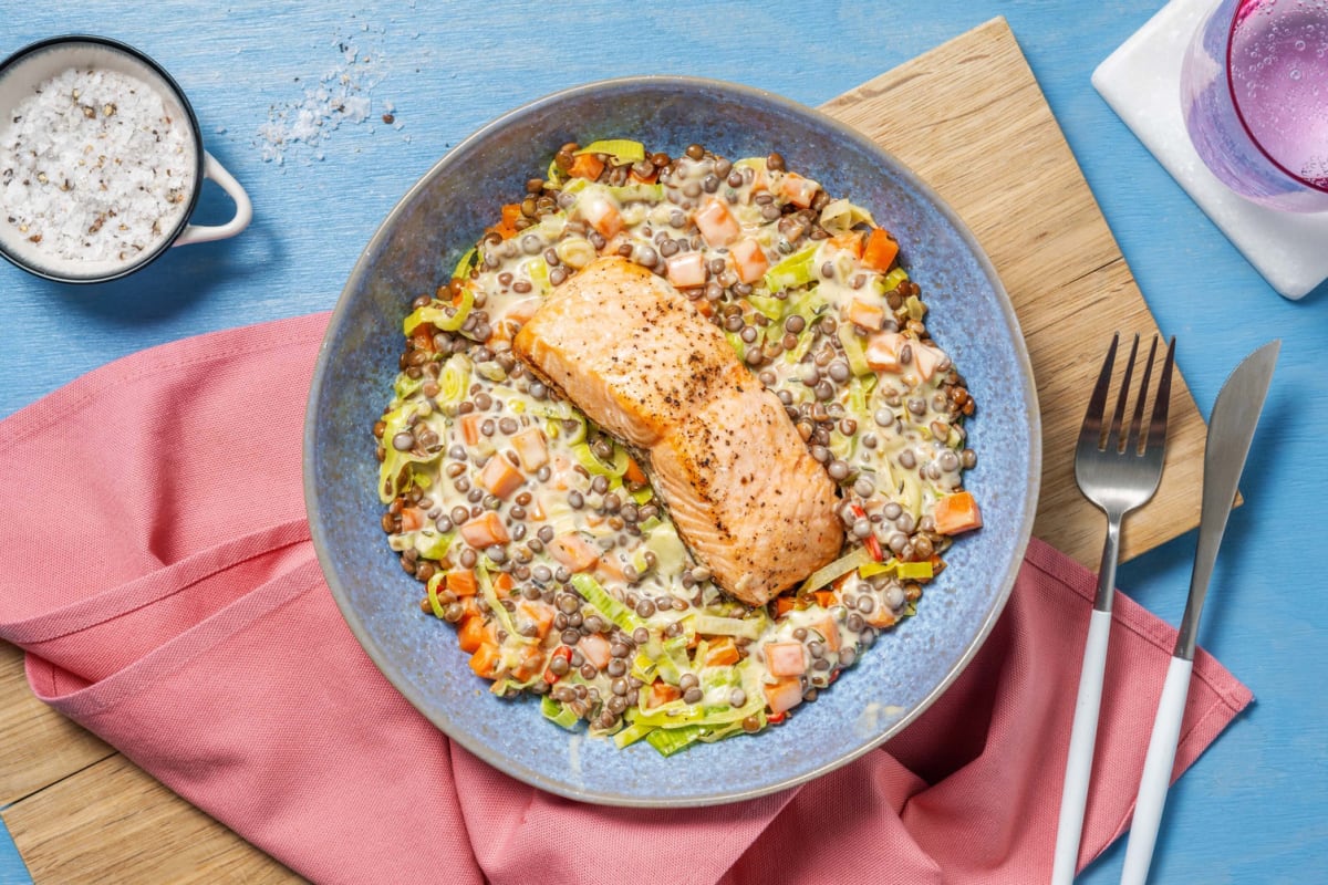 Lachsfilet mit Knoblauch-Chili-Butter