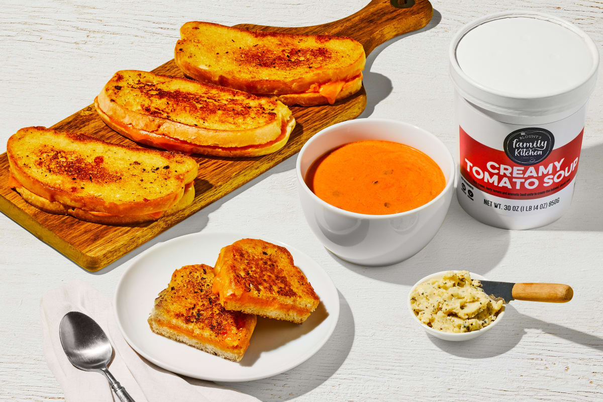 Cheddar Grilled Cheese & Creamy Tomato Soup