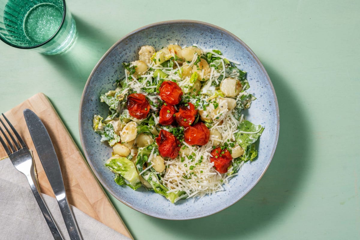 Gnocchi-Salat mit selbst gemachtem Caesar Dressing