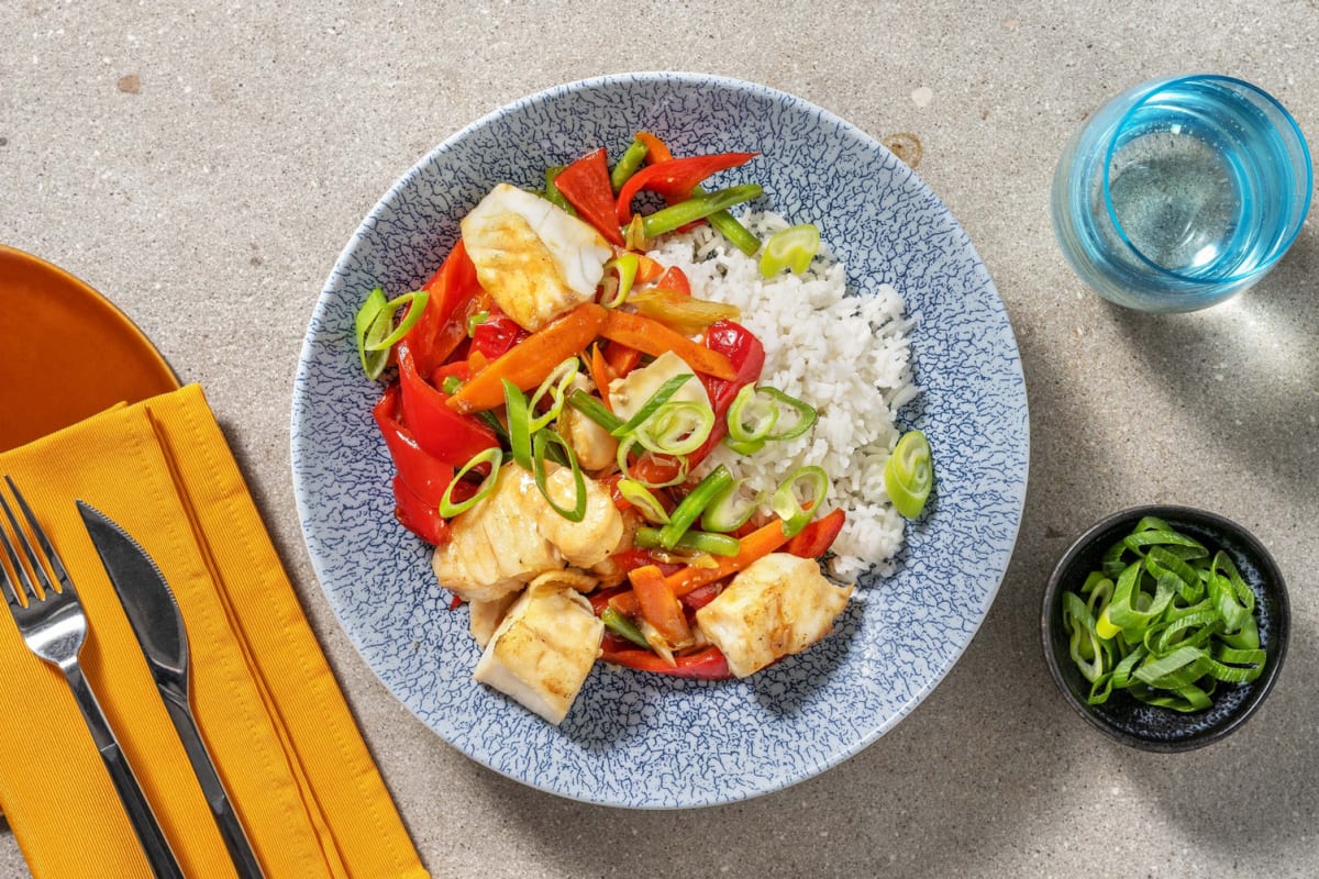 Mildes Fish Stir Fry mit knackigem Gemüse