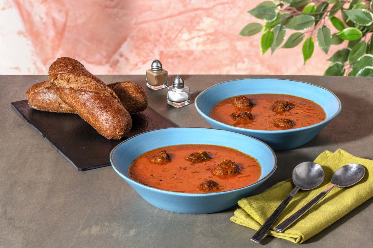 Soupe de tomate aux boulettes