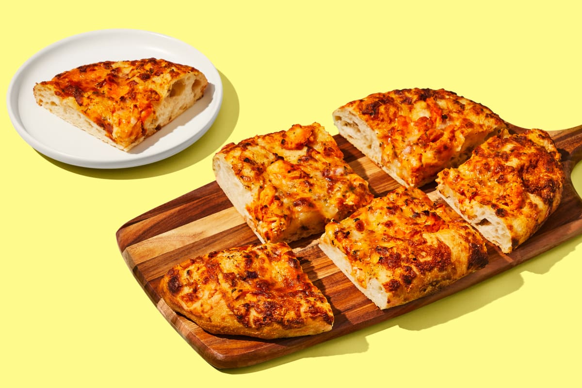 Buffalo Chicken Focaccia Pizza