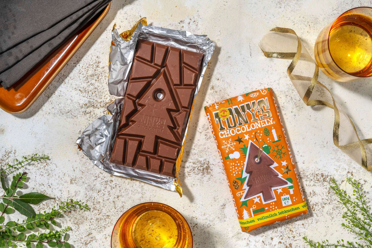 Tony's Chocolonely Vollmilchschokolade mit Ingwer und Lebkuchenstückchen