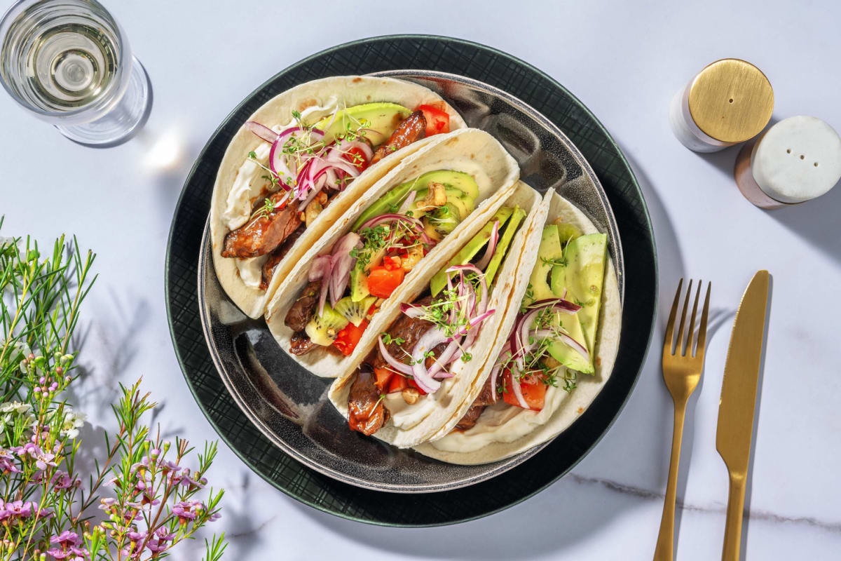 BBQ Steak Tacos! mit Chili-Kiwi-Salsa & Avocado