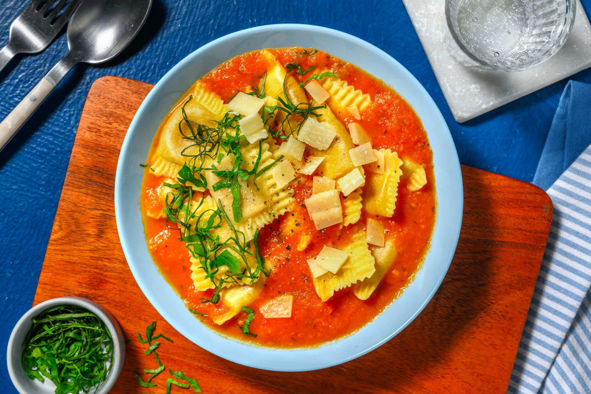 Soupe de carotte-tomate et raviolis épinards-ricotta