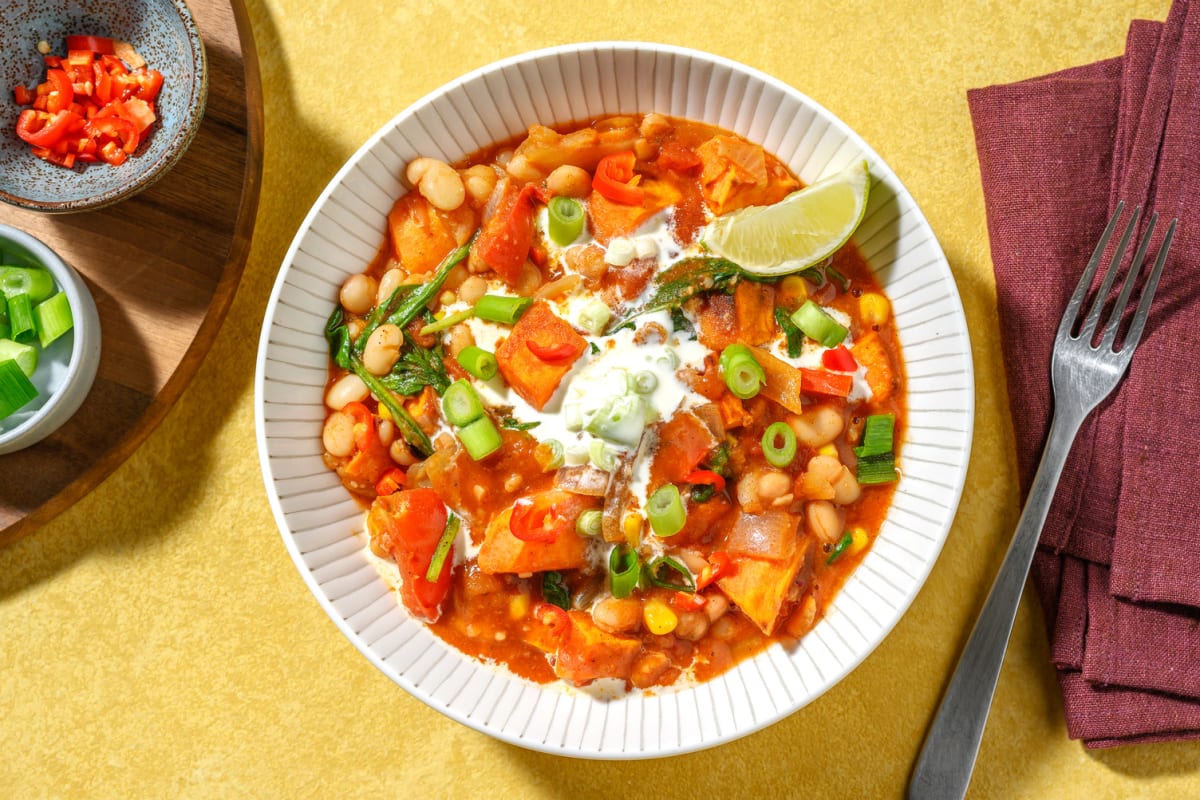 Rauchiges Süßkartoffel-Chili und Babyspinat