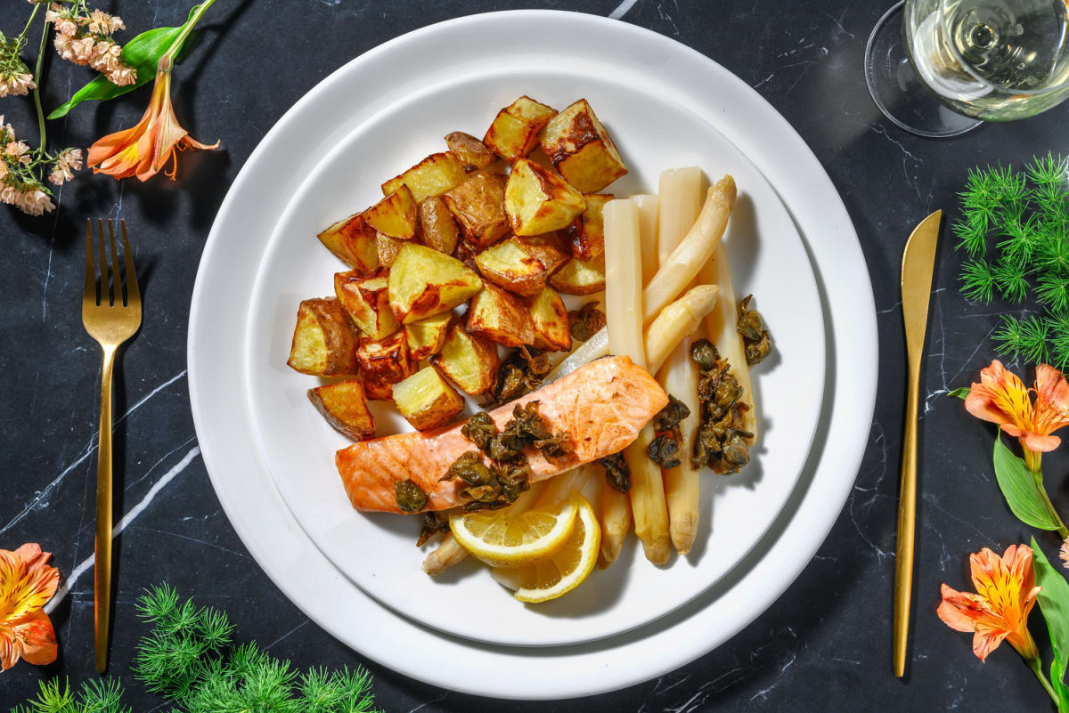 Zarter Zitronenlachs mit weissem Spargel