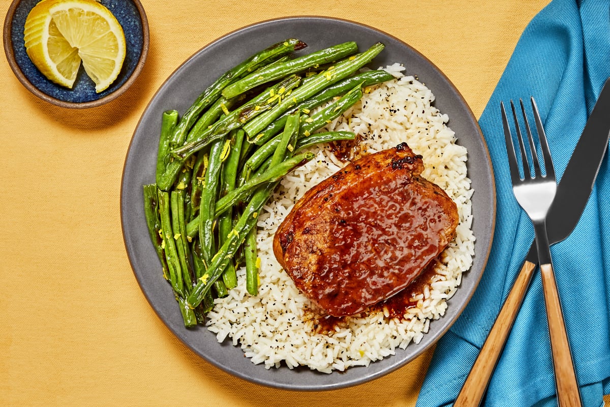 Peachy Keen BBQ-Rubbed Pork Chops