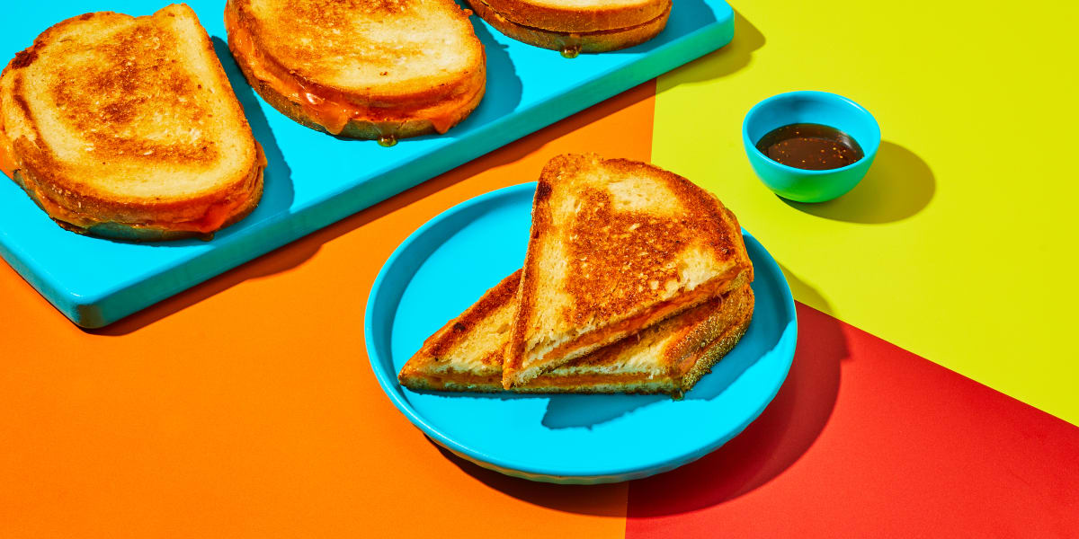 Figgy Cheddar Grilled Cheese