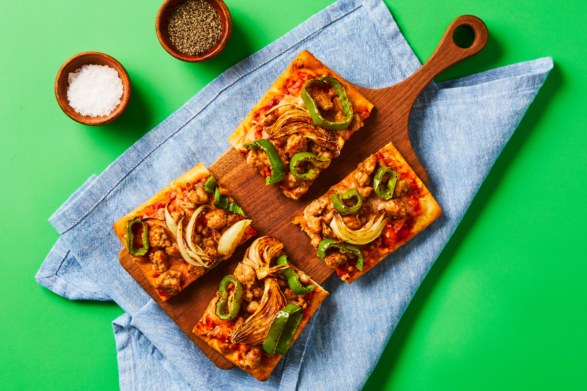 Sheet Pan Chicken & Pepper Flatbreads