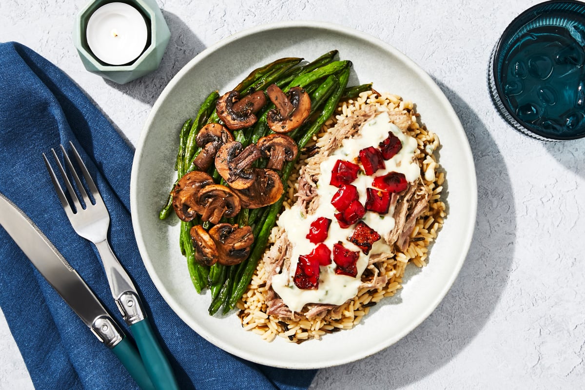 Shredded Pork & Garlic Cream Sauce