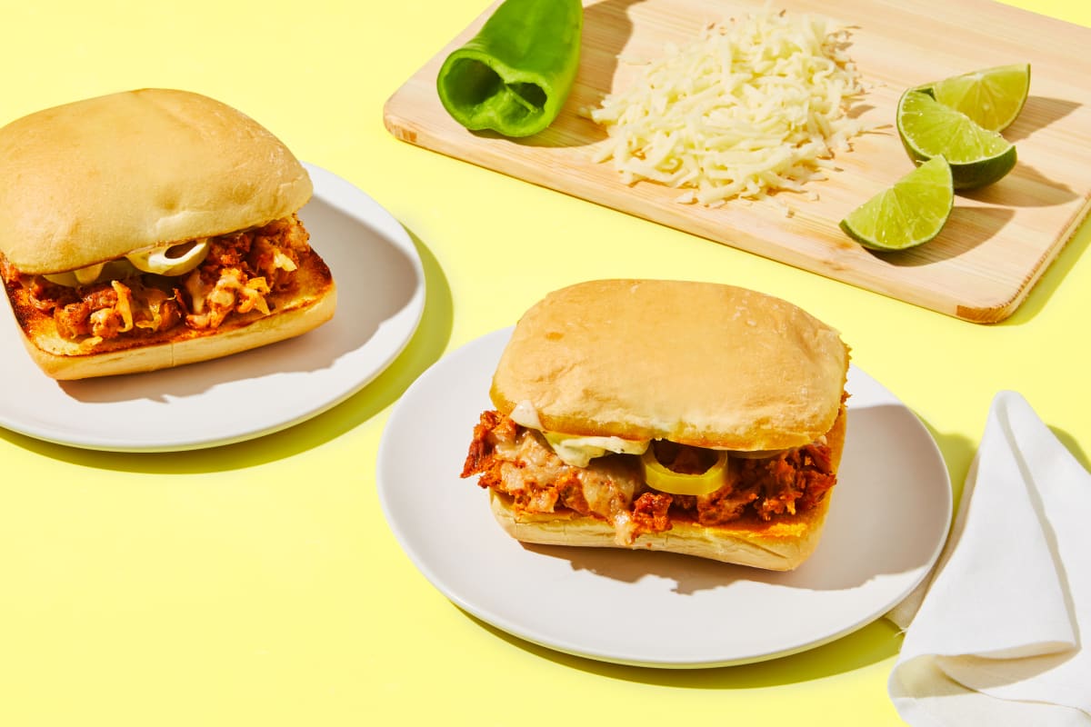 Cheesy Cajun-Spiced Pulled Pork Sandos