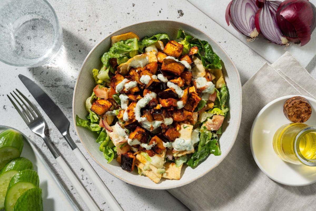 Fattoush! Libanesischer Brotsalat mit Aubergine