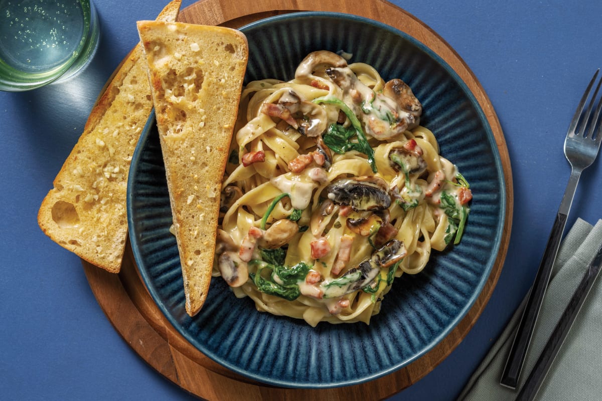 Quick Bacon & Mushroom Fettuccine Boscaiola