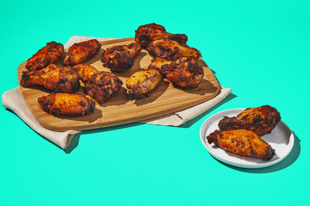 Cajun-Style & Buffalo Chicken Wings