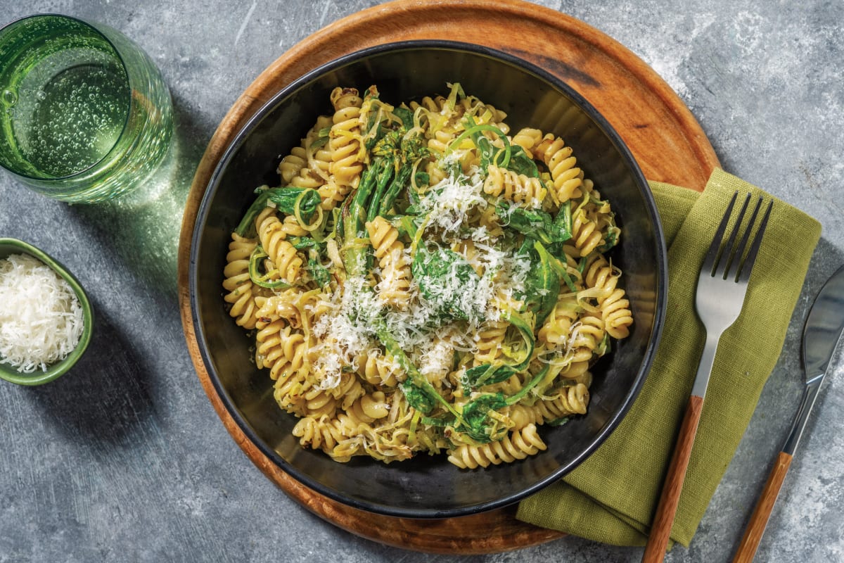 Green Pesto, Leek & Bacon Fusilli