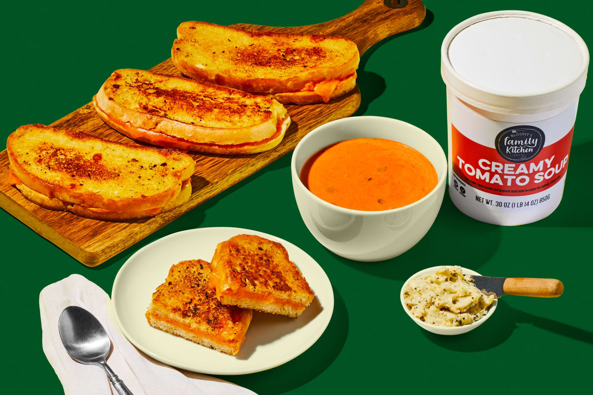 Cheddar Grilled Cheese & Creamy Tomato Soup