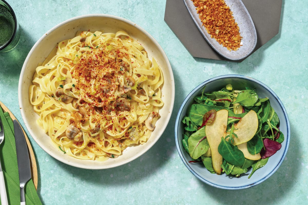 Chicken, Mushroom & Leek Fettuccine