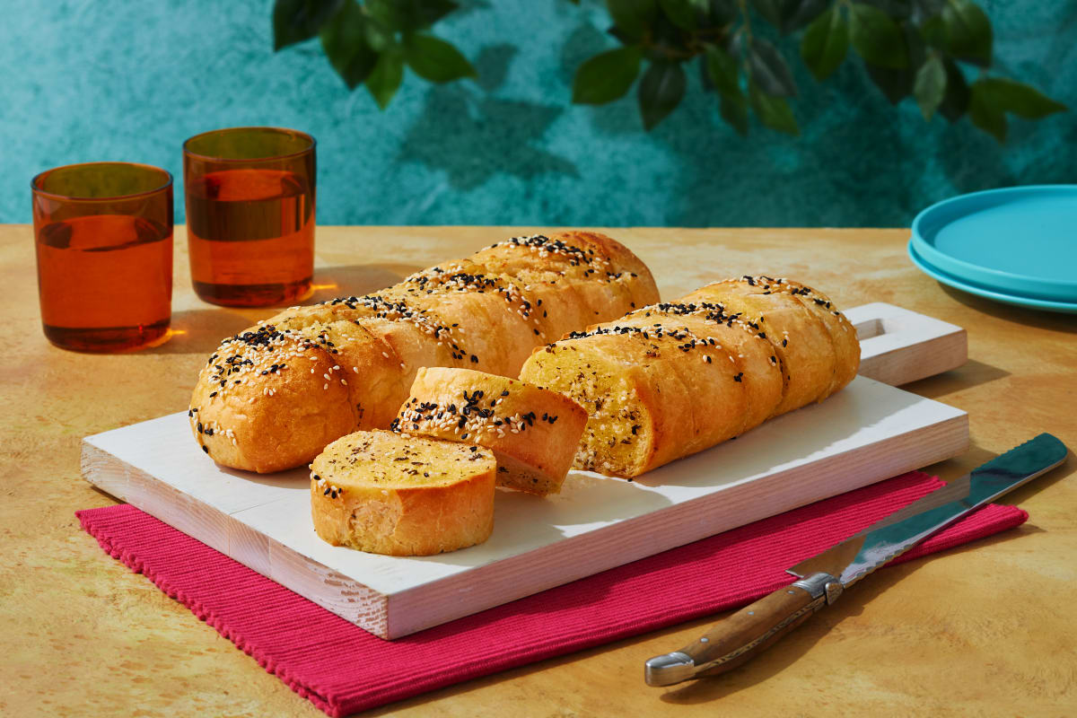 Sesame-Crusted Garlic Bread Bundle