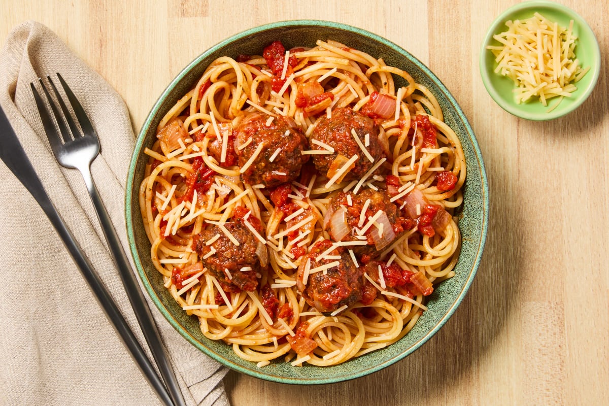 Classic Homestyle Spaghetti & Meatballs