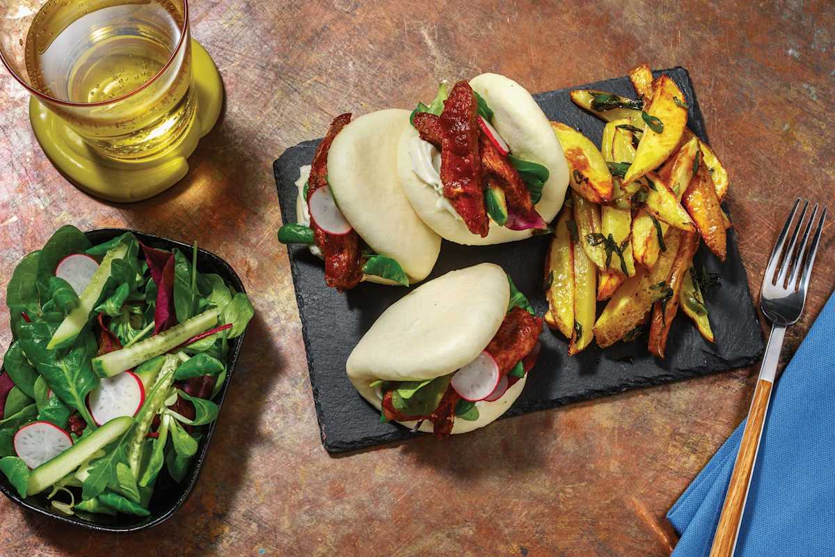 Sichuan Garlic Beef Bao Buns