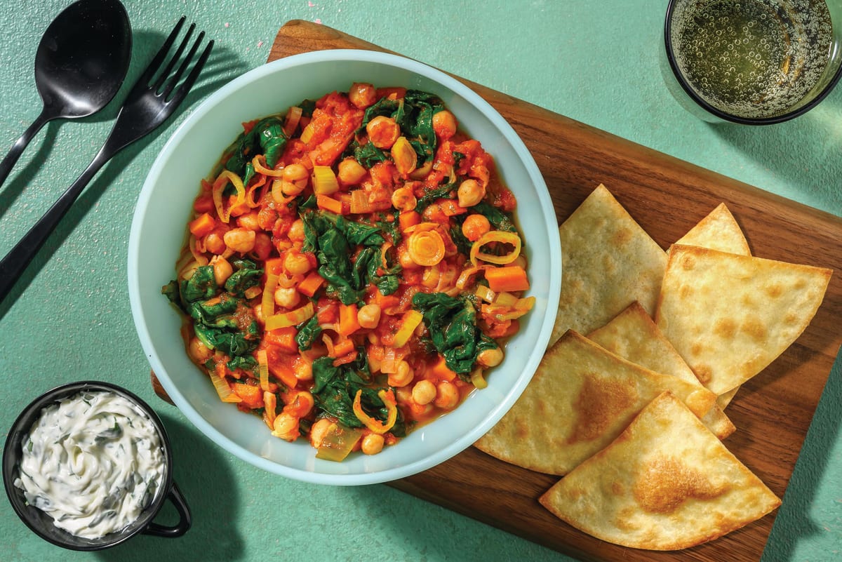 Middle Eastern-Style Chicken, Chickpea & Veggie Bowl 