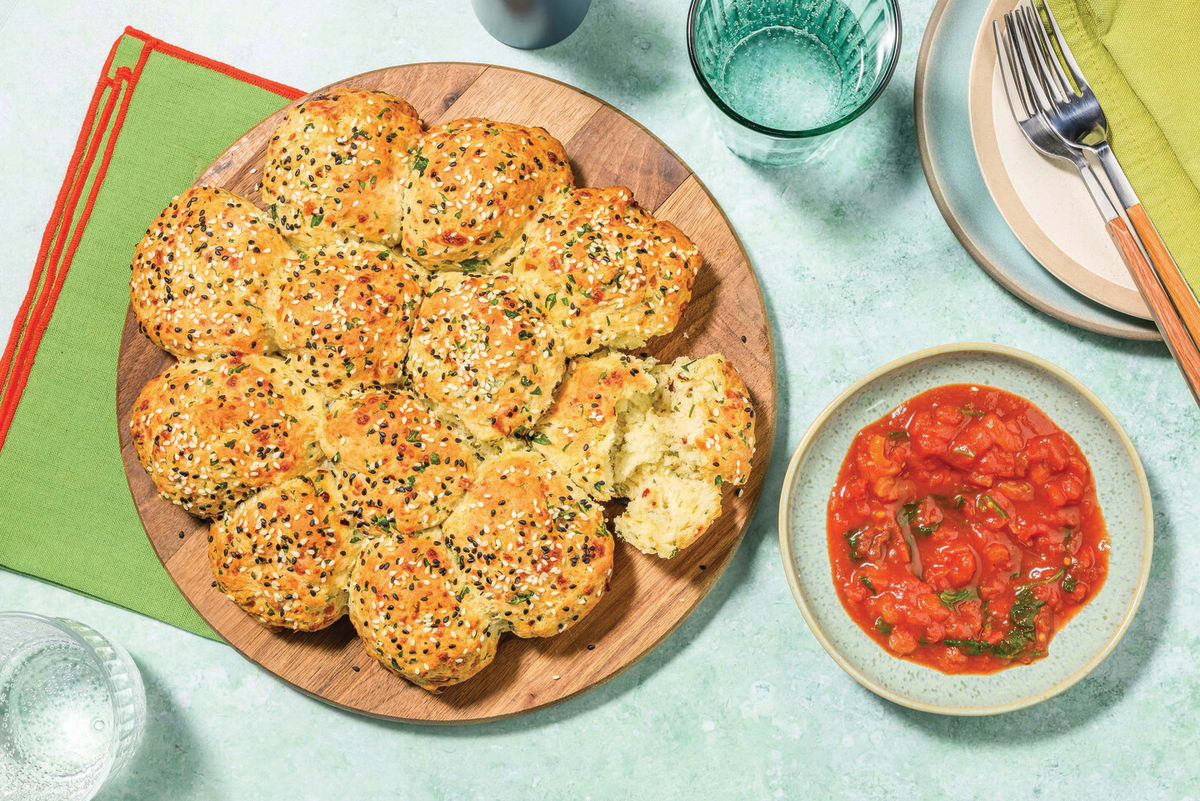 Cheesy Garlic Pull-Apart Rolls