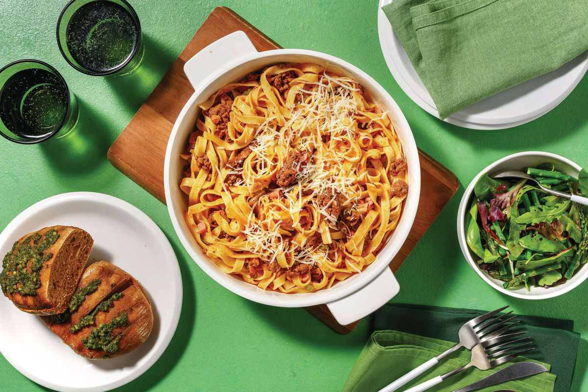 Beef & Bacon Fettuccine Bolognese