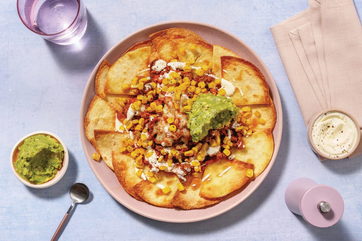 Cheesy All-American Chicken & Bacon Nachos