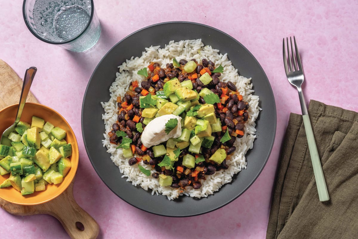 Mexican Black Bean Chilli & Avocado Salsa