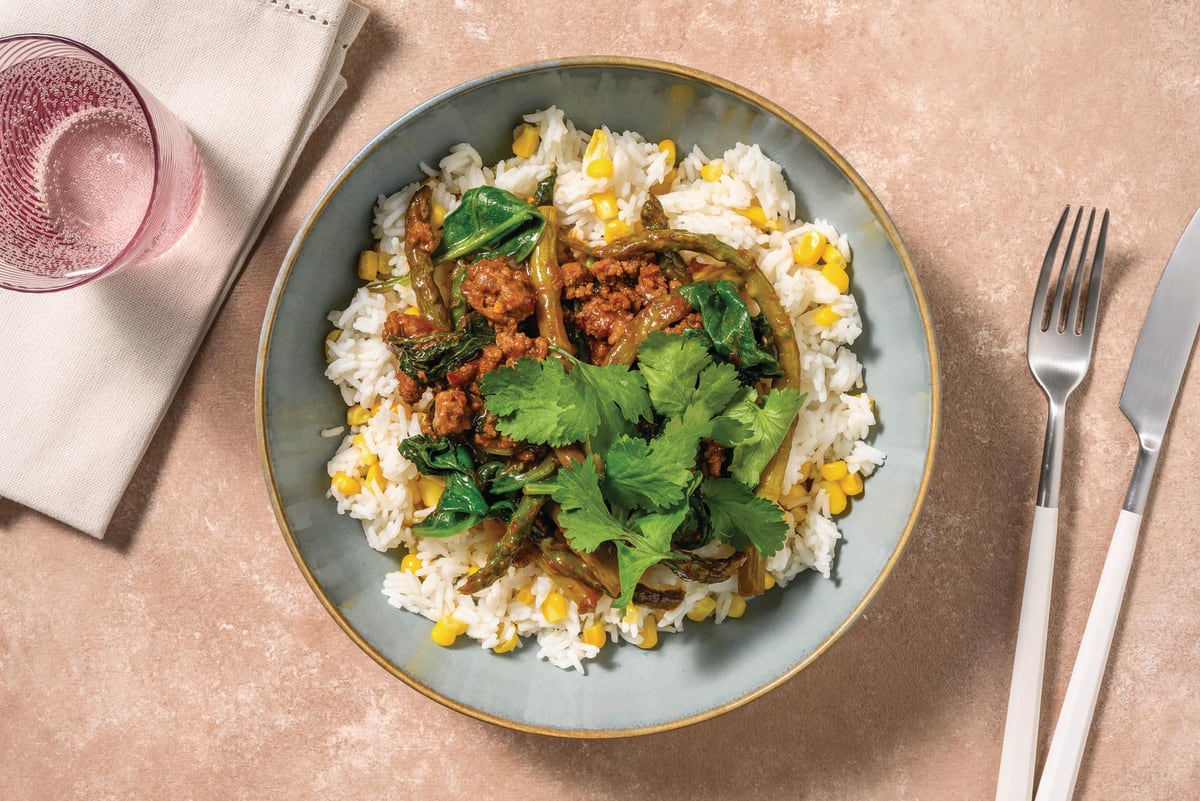 Easy Sticky Beef & Asparagus Stir-Fry