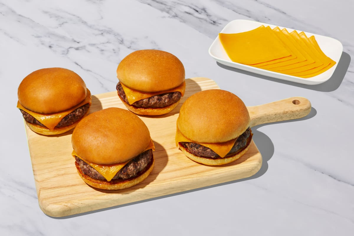 Juicy Cheddar Cheeseburgers