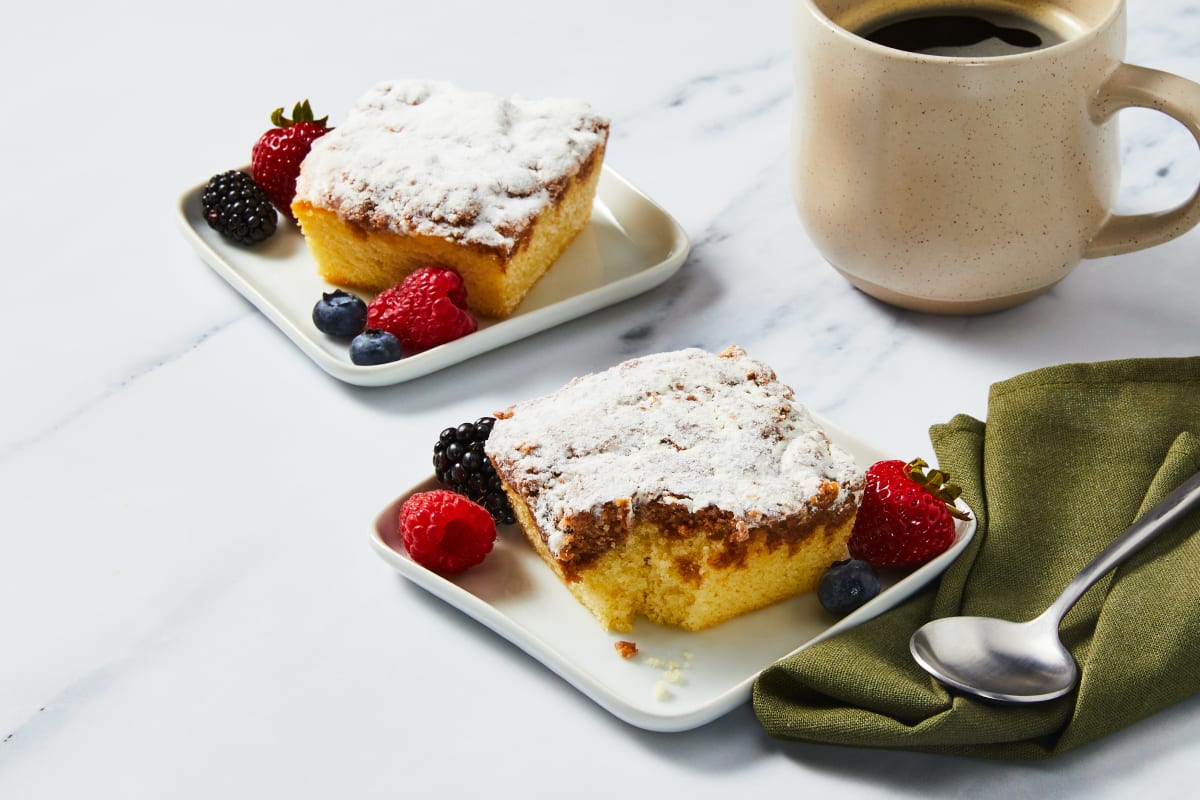 Cinnamon Crumb Cake Muffins