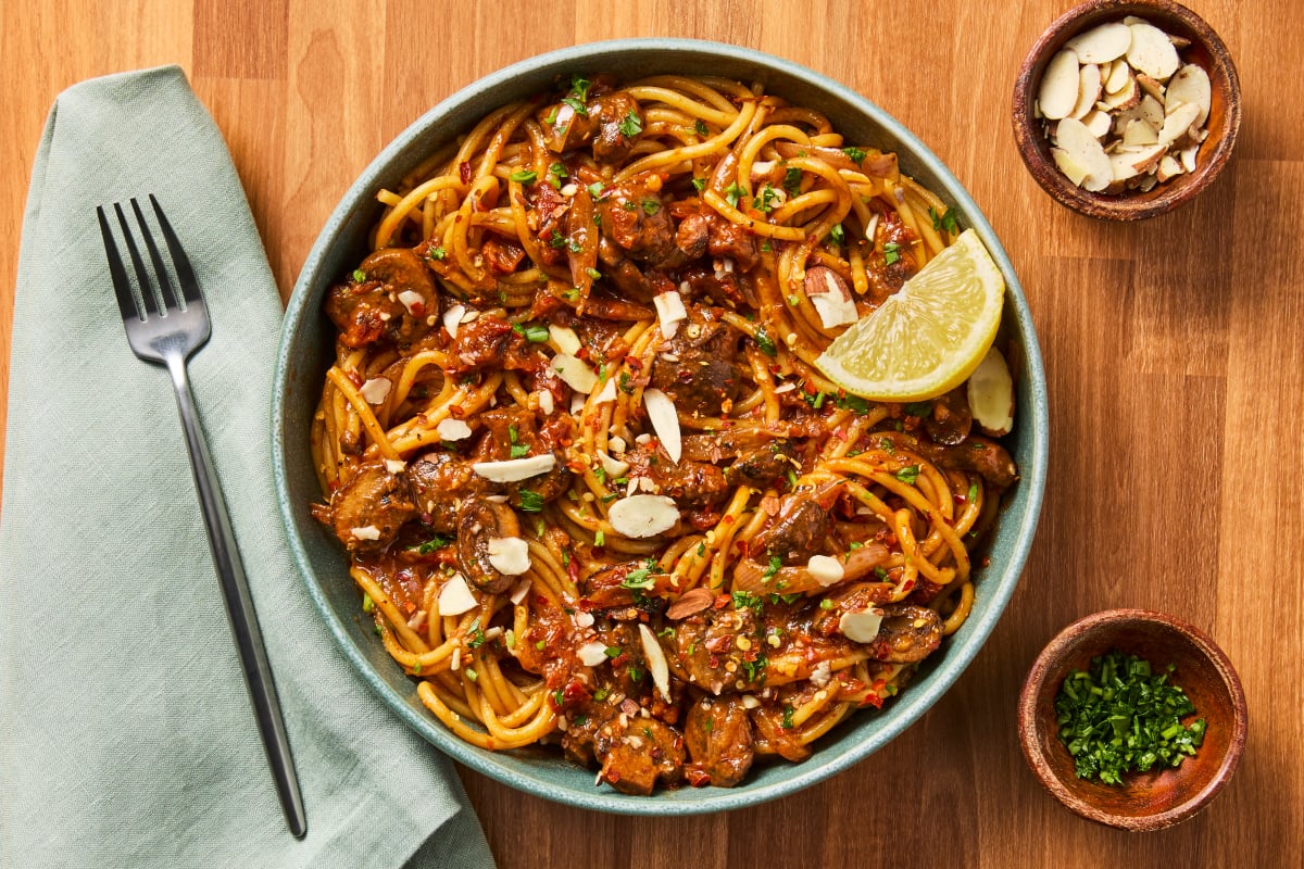 Creamy Chicken & Mushroom Spaghetti