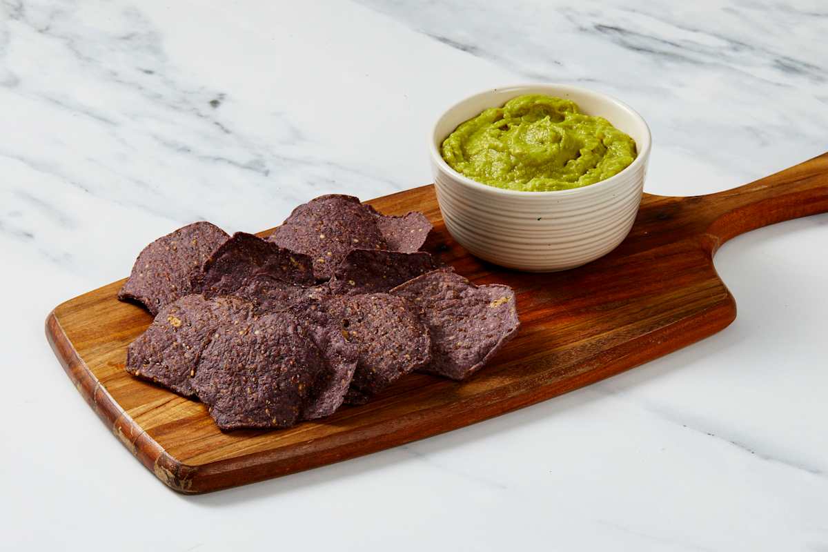 Guacamole & Blue Corn Tortilla Chip Combo