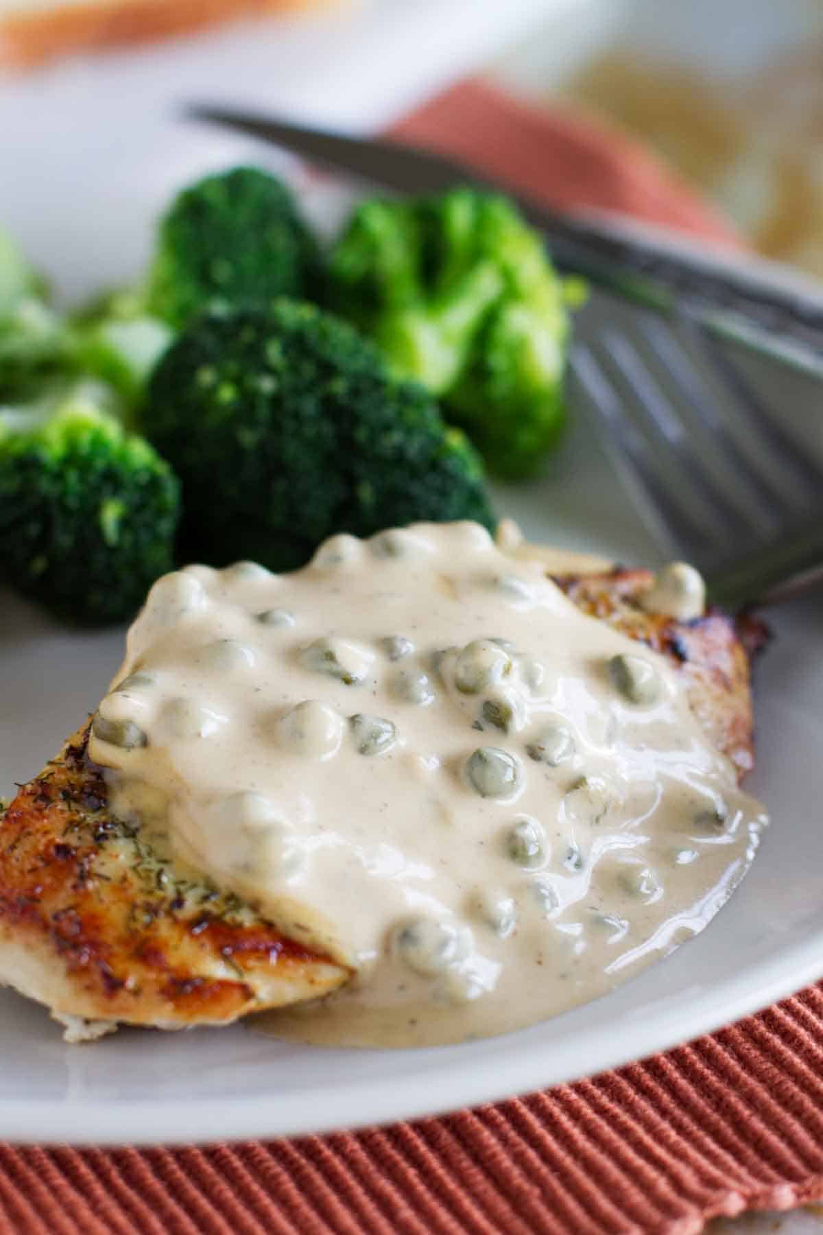 Pan-Seared Chicken and Caper Cream 