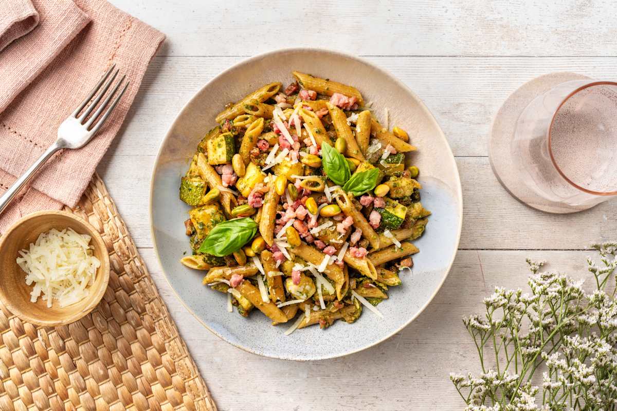 Penne met boerenkool en knapperige spekreepjes
