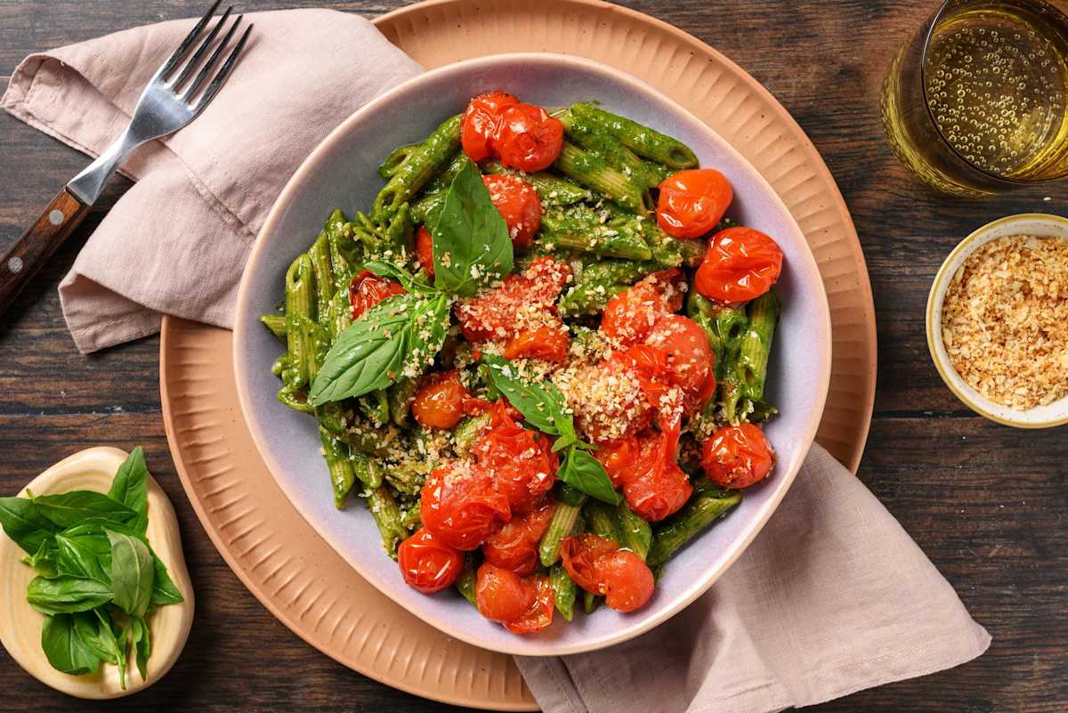 Pasta with miso spinach pesto 