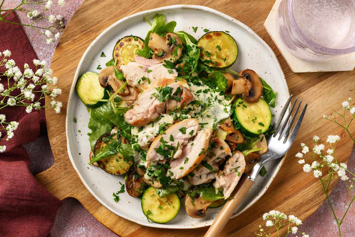 Kippendijfilet met romige kaassaus