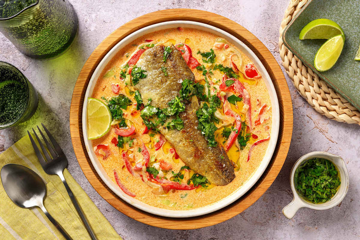 Moqueca-stijl vissoep met korianderolie