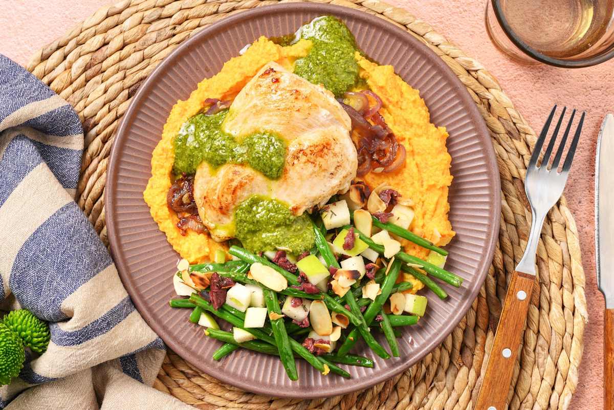 Kipfilet met wortel-pastinaakpuree
