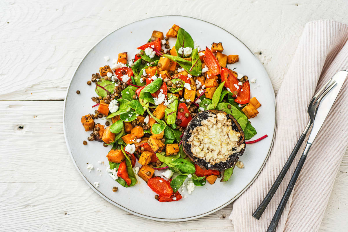 Gevulde portobello met feta en lauwwarme salade