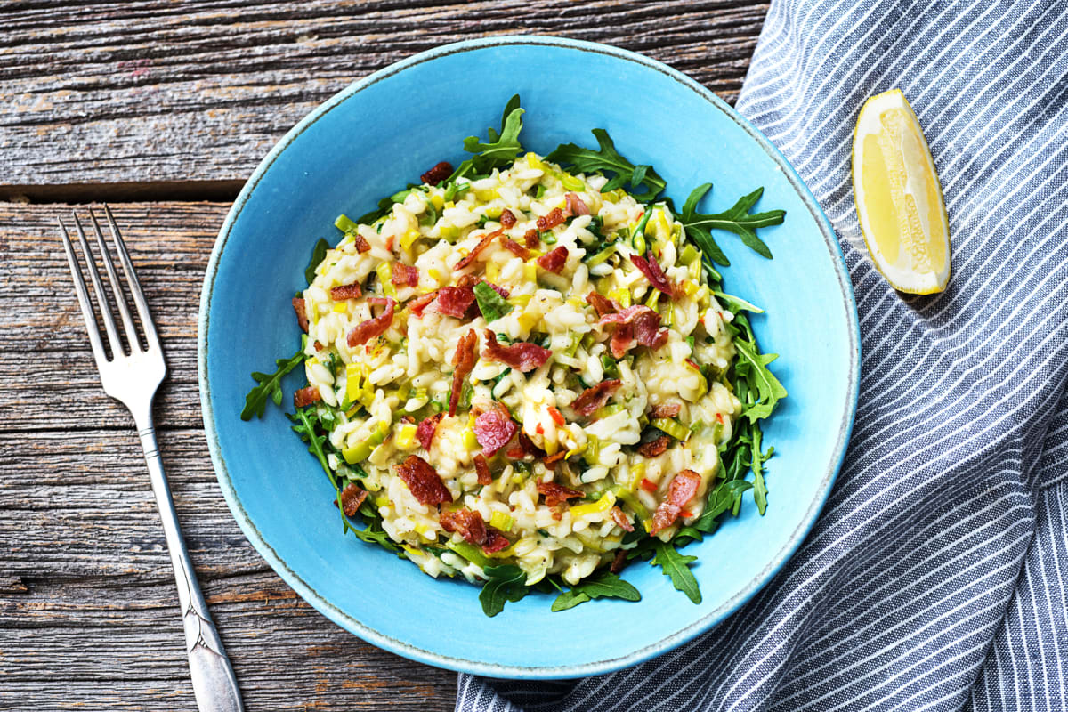 NIET GEBRUIKEN Pittige risotto met ontbijtspek en prei