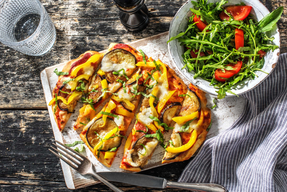 Naanpizza mét buffélmozzarélla