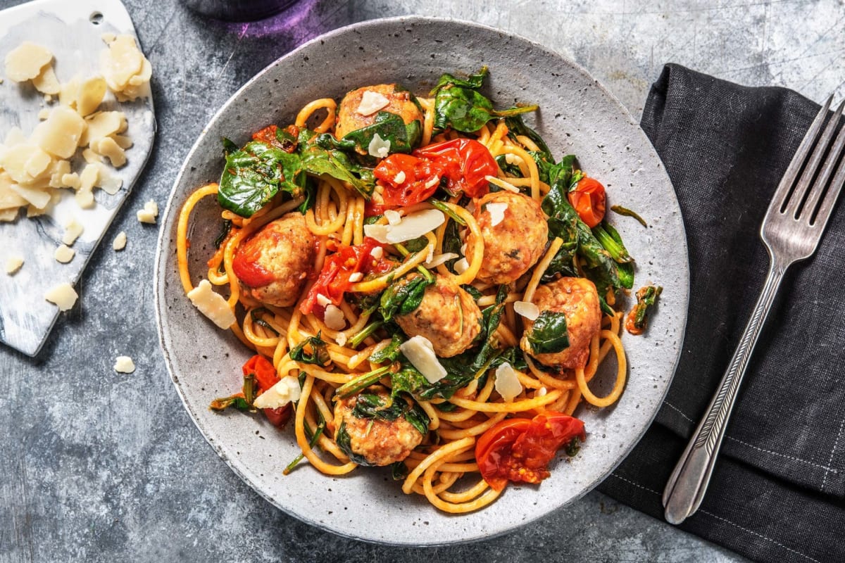 Spaghetti met kipgehaktballetjes
